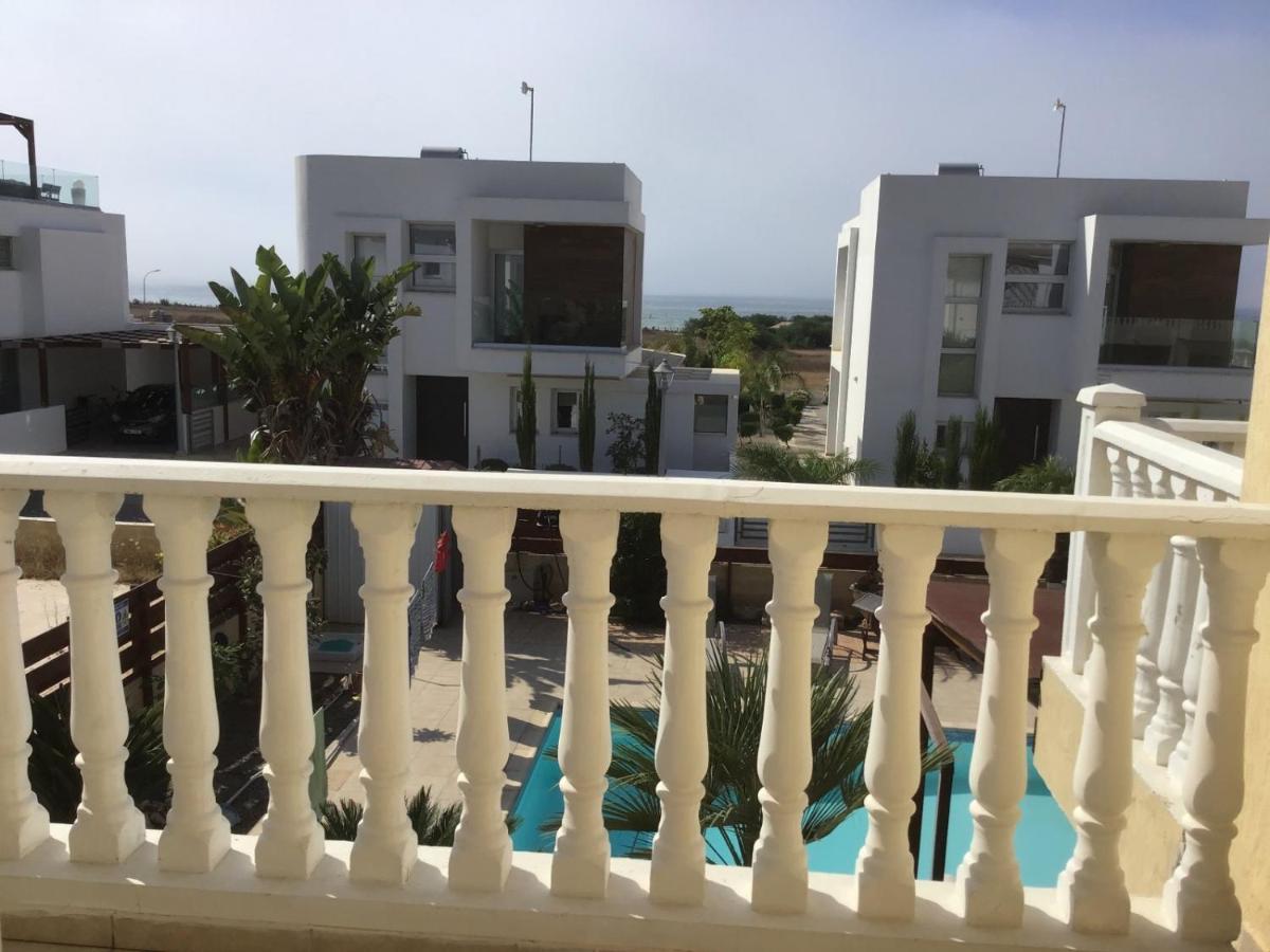 Carolyn Villa Is A Luxury 4-Bedroom Villa With Private Pool In Ayia Napa Ngoại thất bức ảnh