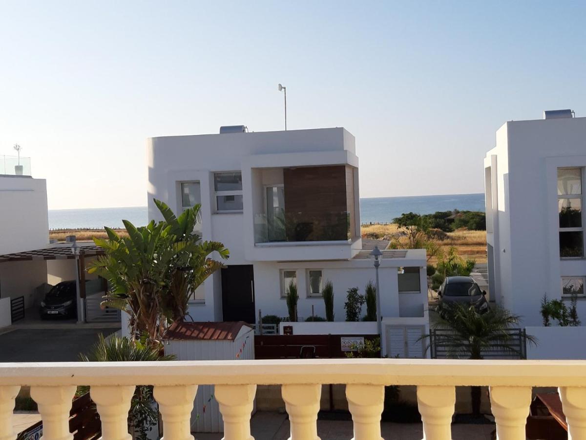Carolyn Villa Is A Luxury 4-Bedroom Villa With Private Pool In Ayia Napa Ngoại thất bức ảnh