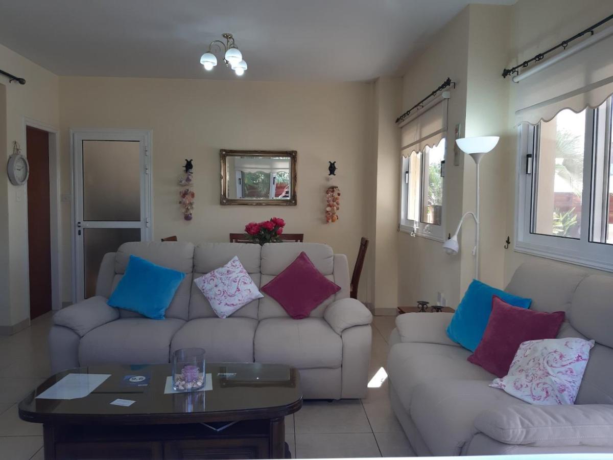 Carolyn Villa Is A Luxury 4-Bedroom Villa With Private Pool In Ayia Napa Ngoại thất bức ảnh